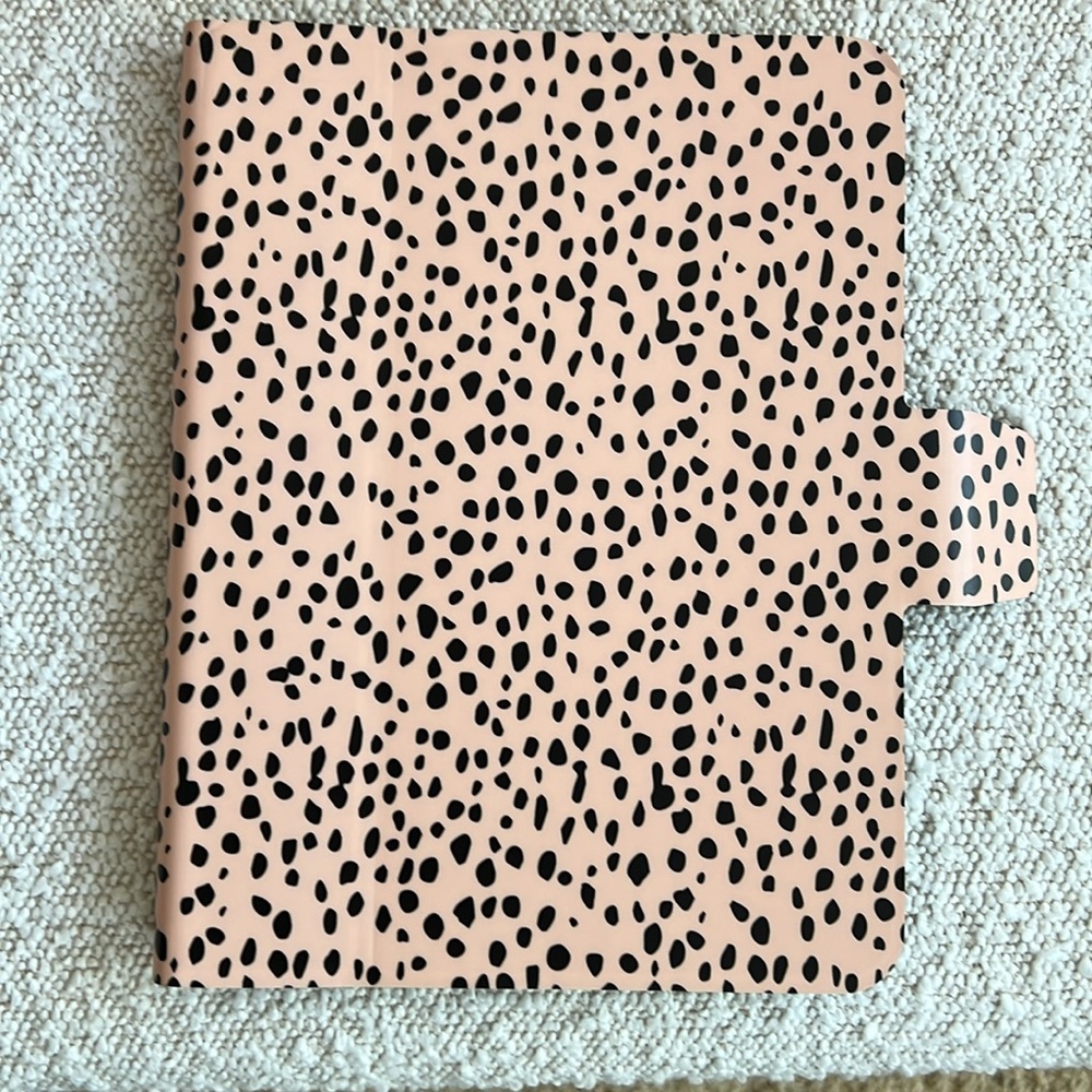Velvet Caviar Spotted Cheetah iPad Case for Apple iPad Air 10.9” - Picture 5 of 9